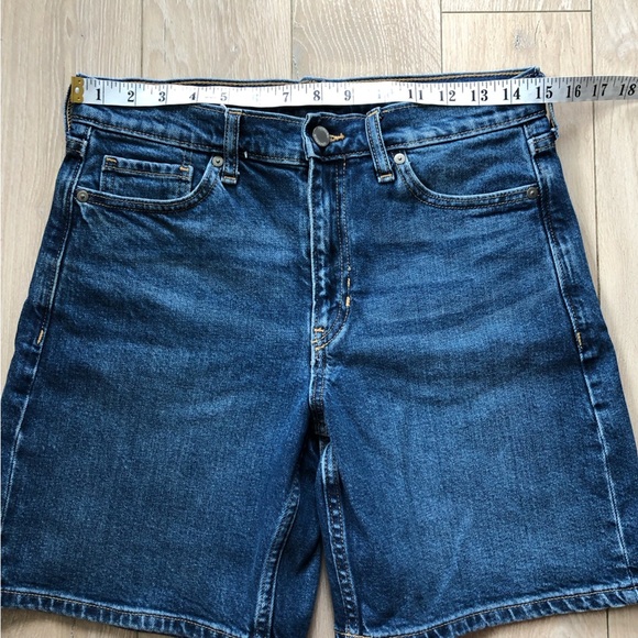 Banana Republic Premium Denim High Rise Short Size 27 - Picture 2 of 9